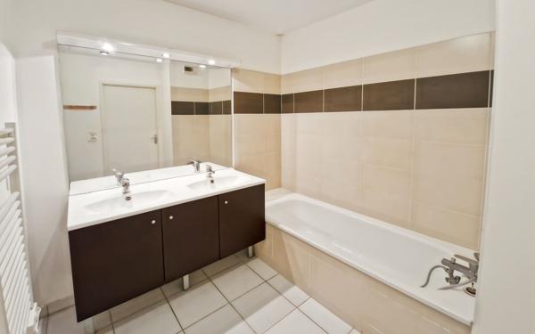 Appartement à vendre    5 pièces • 108,44 m2 Toulouse