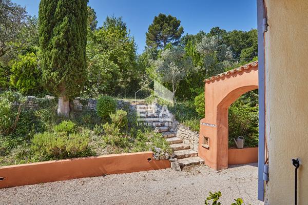 Aix-en-Provence Celony - Maison provençale de charme avec piscine, dépendance et 6 615 m² de terrain
