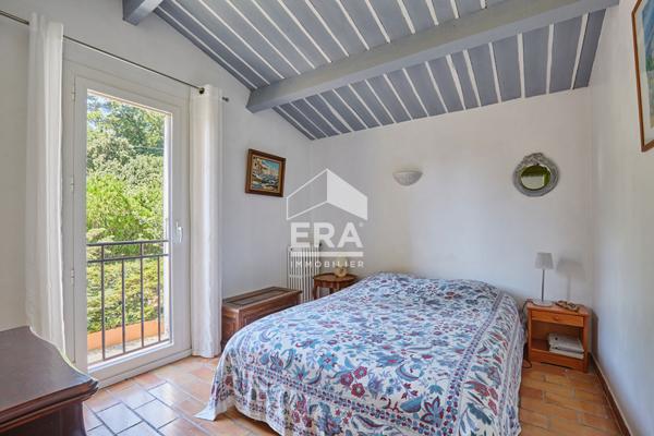 Aix-en-Provence Celony - Maison provençale de charme avec piscine, dépendance et 6 615 m² de terrain