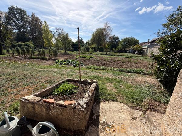 Vente
                Maison80 m² - 4 Pièces -
                    LIGNIERES (18160)