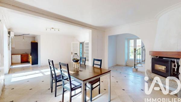 Maison à vendre 5 pièces 170 m² Carhaix-Plouguer