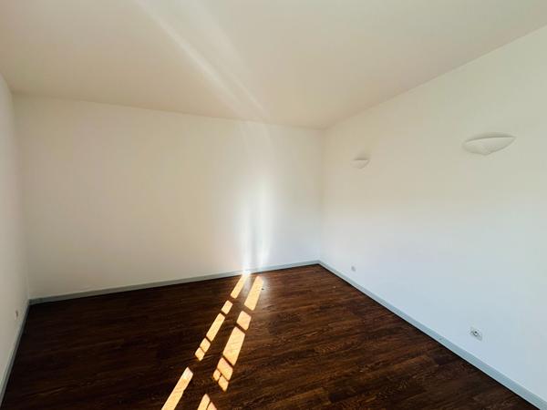 APPARTEMENT 3 PIECES PROCHE DU CENTRE VILLE