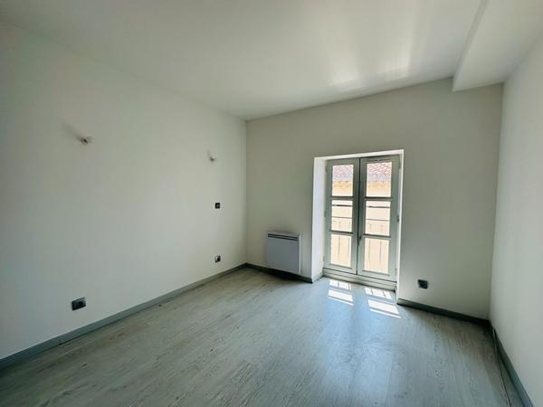 APPARTEMENT 3 PIECES PROCHE DU CENTRE VILLE