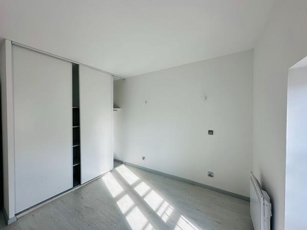 APPARTEMENT 3 PIECES PROCHE DU CENTRE VILLE
