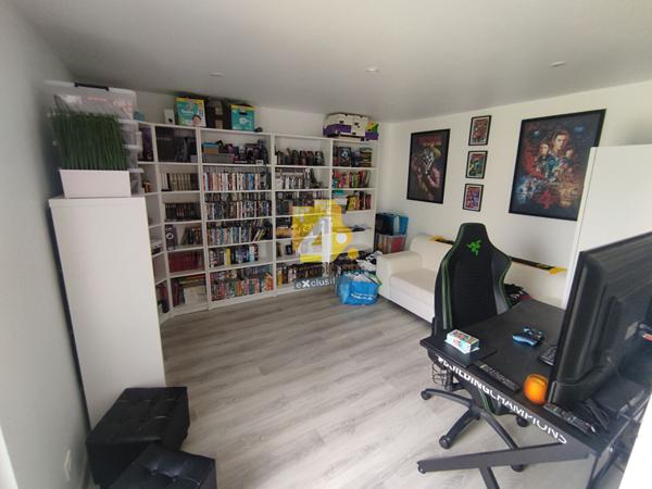 Maison - 6 pièces - 120 m²