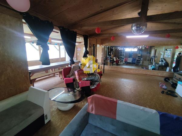 Maison - 6 pièces - 120 m²