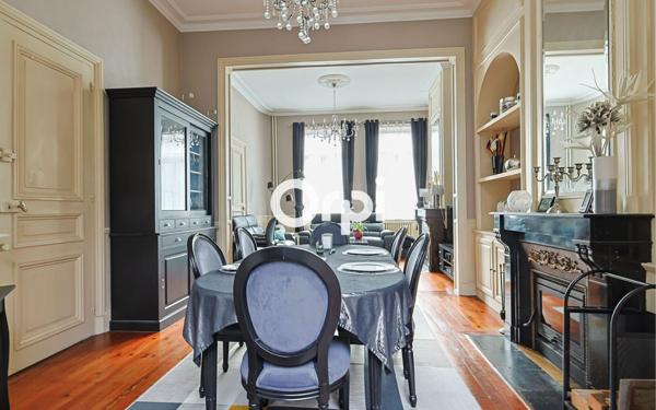 Maison à vendre    6 pièces • 185 m2 Lille