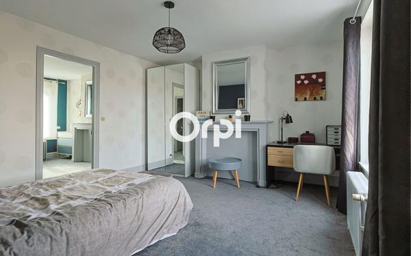 Maison à vendre    6 pièces • 185 m2 Lille