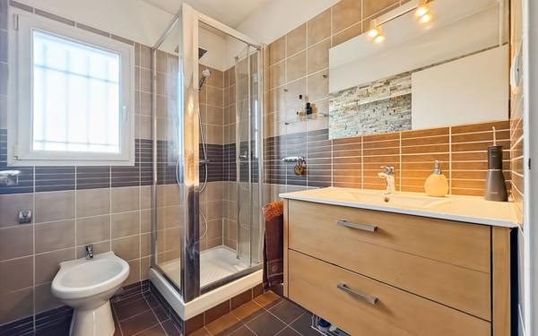 Appartement à vendre    4 pièces • 88,23 m2 Antibes