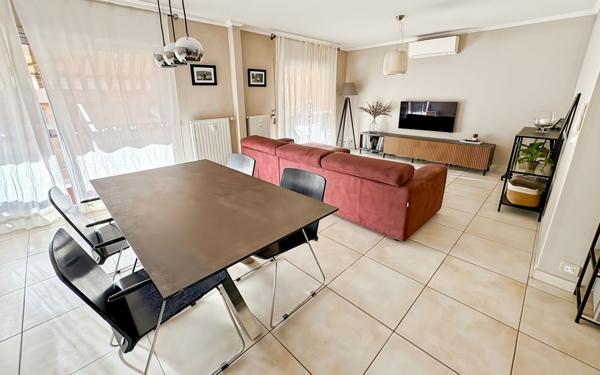 Appartement à vendre    4 pièces • 88,23 m2 Antibes