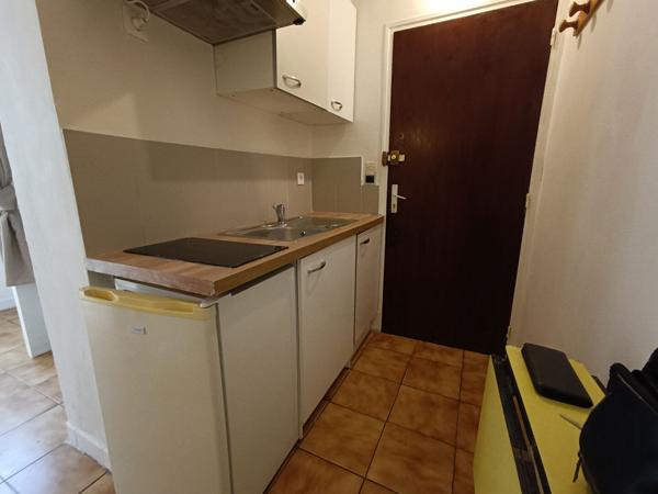 Appartement Bordeaux 1 pièce(s) 16,4 m2