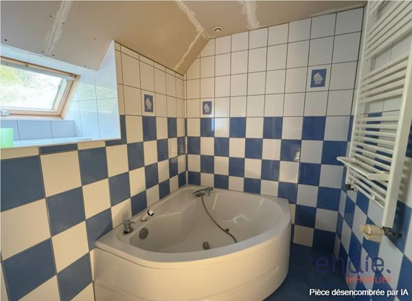 Fouesnant - Propriété familiale de 200 m² sur 6 800 m² de terrain, à deux pas des plages