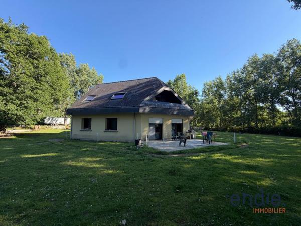 Fouesnant - Propriété familiale de 200 m² sur 6 800 m² de terrain, à deux pas des plages