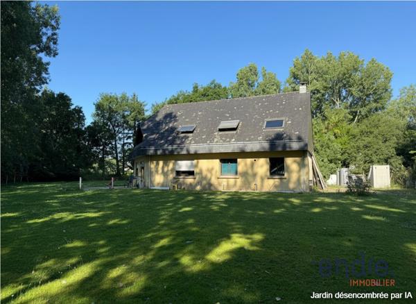 Fouesnant - Propriété familiale de 200 m² sur 6 800 m² de terrain, à deux pas des plages