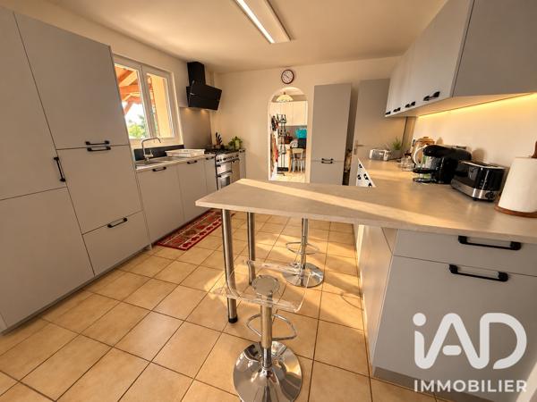 Maison à vendre 7 pièces 165 m² Cosne-Cours-sur-Loire