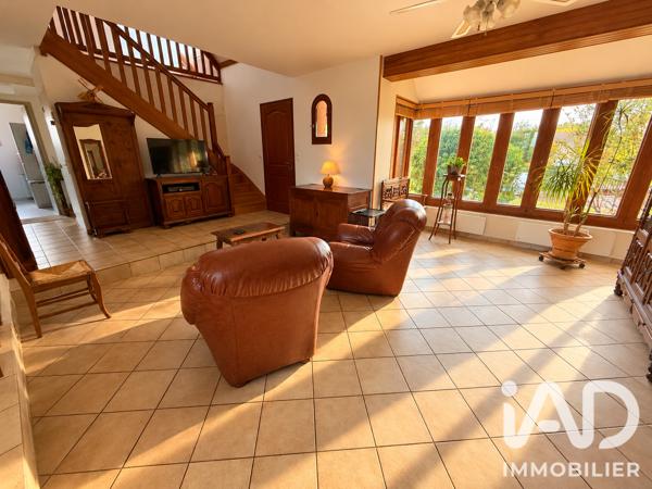 Maison à vendre 7 pièces 165 m² Cosne-Cours-sur-Loire