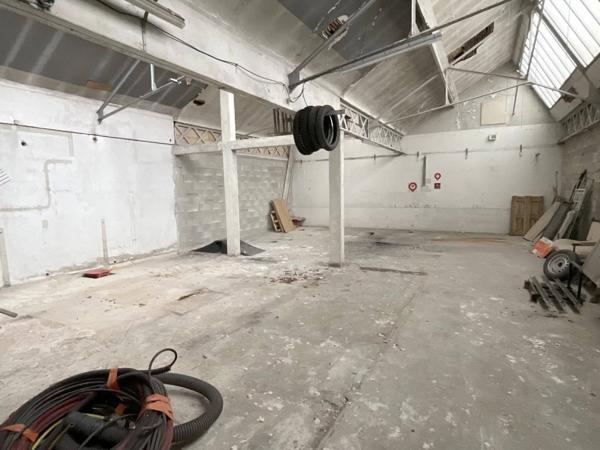 LOFT de 237m2 Brut, Garage, Patio à Réaliser