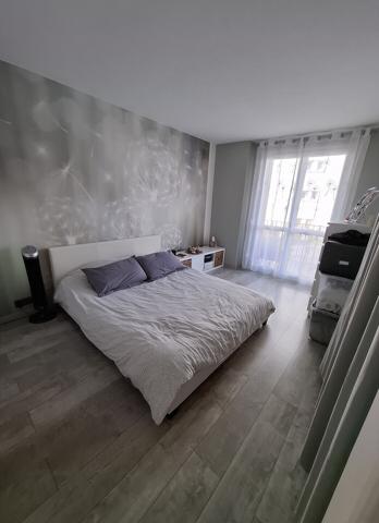 REIMS SAINT REMI AVENUE SAINT-POL - APPART T5 - 3 CHAMBRES - TERRASSE 240 000 €