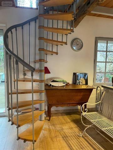 Maison rurale à vendre à Saint-Aulaye-Puymangou en Dordogne (24410), ref : 077/276