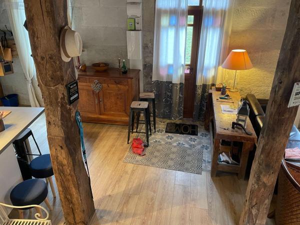 Maison rurale à vendre à Saint-Aulaye-Puymangou en Dordogne (24410), ref : 077/276