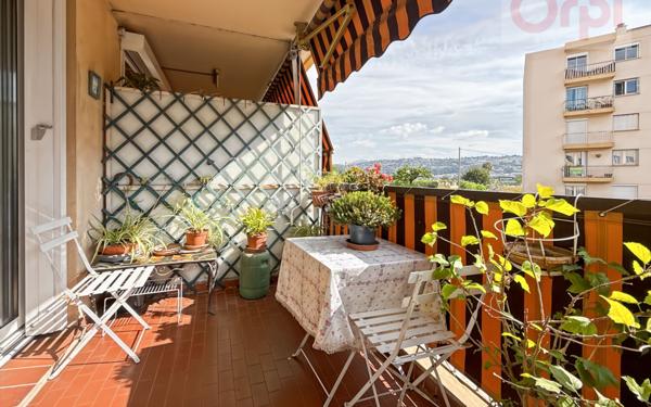 Appartement à vendre    3 pièces • 61 m2 Saint-Laurent-du-Var