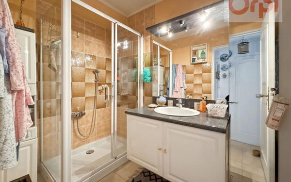 Appartement à vendre    3 pièces • 61 m2 Saint-Laurent-du-Var