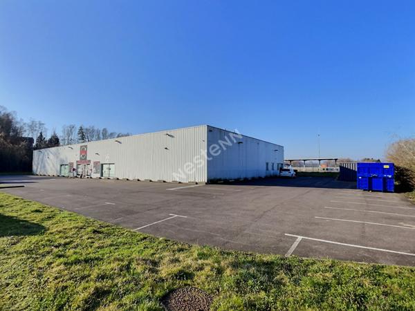 Rare Forbach: Local commercial , d'activité ou de dépôt 1484m² divisibles