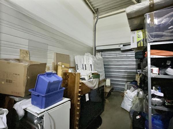 Rare Forbach: Local commercial , d'activité ou de dépôt 1484m² divisibles