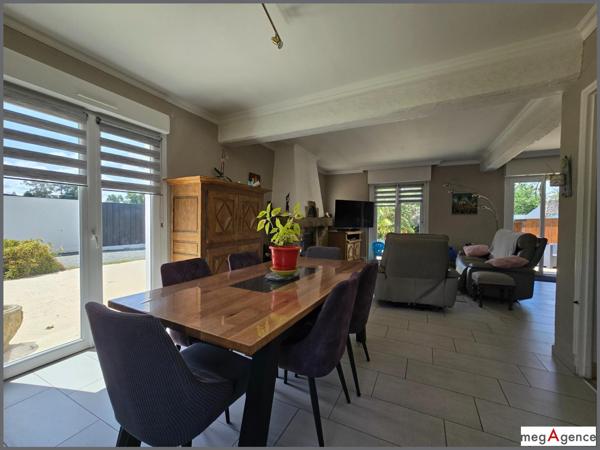 Maison à Fougères, 35300 - 7 pièces 155m²