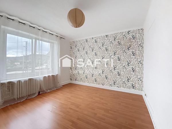 Maison familiale avec jardin & piscine