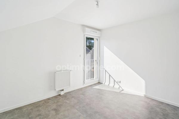 Appartement à vendre 3 pièces MONTFERMEIL (93)