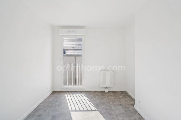 Appartement à vendre 3 pièces MONTFERMEIL (93)