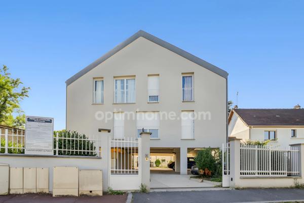 Appartement à vendre 3 pièces MONTFERMEIL (93)