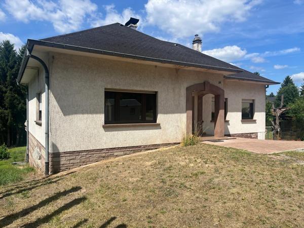 maison individuelle avec 2 garages