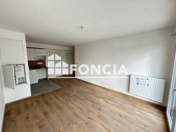 Location Appartement 2 pièces 42.96 m² - Avrille 49240