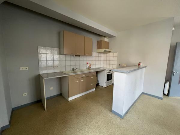 ALBAN - 2 pièces en plein centre (place des Tilleuls)