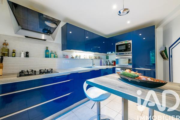 Maison à vendre 7 pièces 145 m² Garches