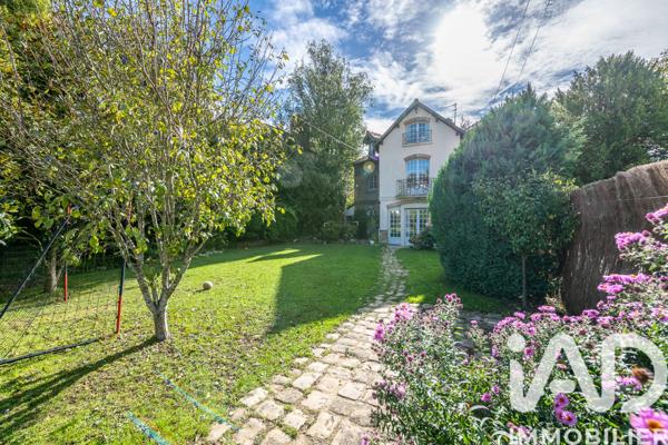 Maison à vendre 7 pièces 145 m² Garches