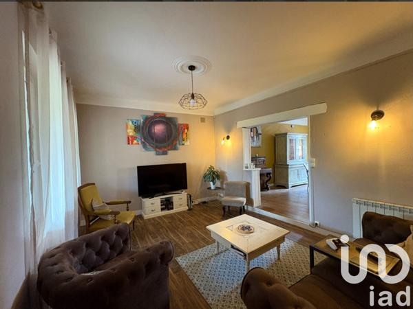 House for sale 6 rooms 160 m² Saint-Just-sur-Dive