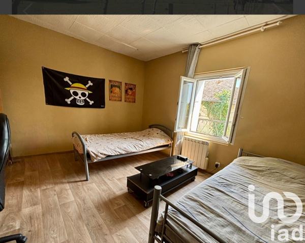 House for sale 6 rooms 160 m² Saint-Just-sur-Dive