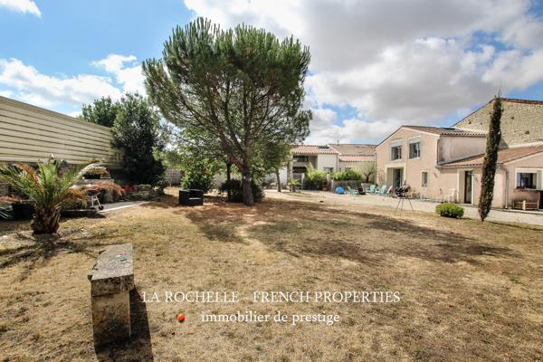 MAISON 5 PIECES - DEPENDANCE LOCATIVE - PROCHE FERRIERES - CHARENTE MARITIME