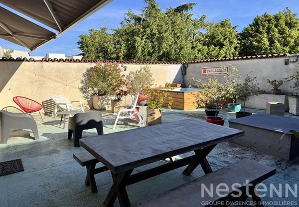 Vente immeuble Carcassonne comprenant local commercial VIDE et logement 115 m² avec terrasse