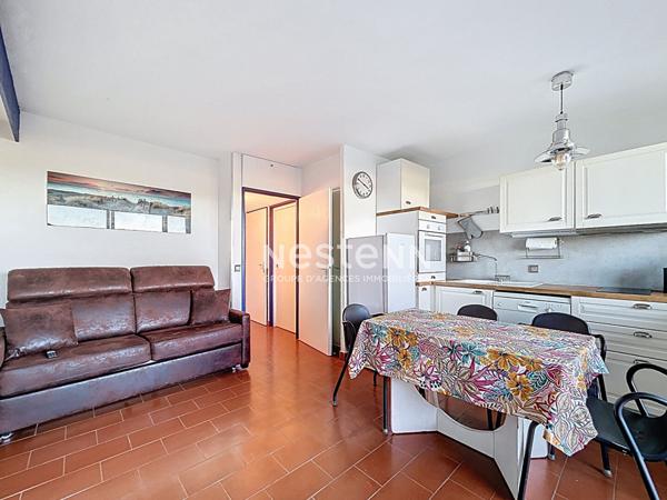 Plage Sud Dans résidence en première ligne Studio cabine avec terrasse