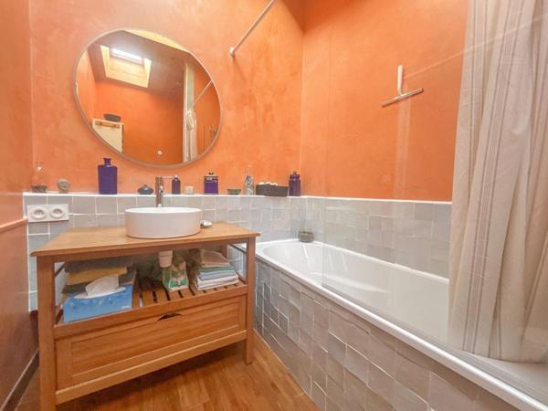 Vente T4 98m2 BORDEAUX (33800)