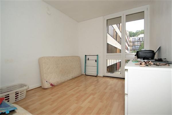 Appartement Fontenay Le Fleury 4 pièces 64.70 m2