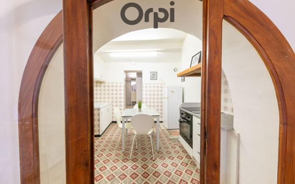 Maison à vendre    6 pièces • 200 m2 Pézilla-la-Rivière