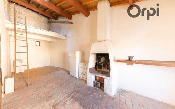 Maison à vendre    6 pièces • 200 m2 Pézilla-la-Rivière