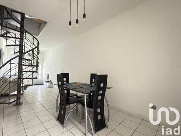 House for sale 4 rooms 69 m² Roubaix