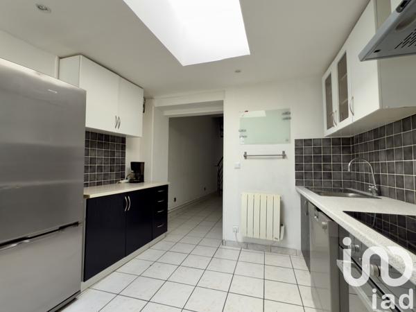 House for sale 4 rooms 69 m² Roubaix