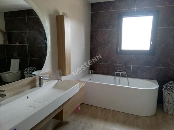 Villa trés récente 4 chambres 161 M² habitables